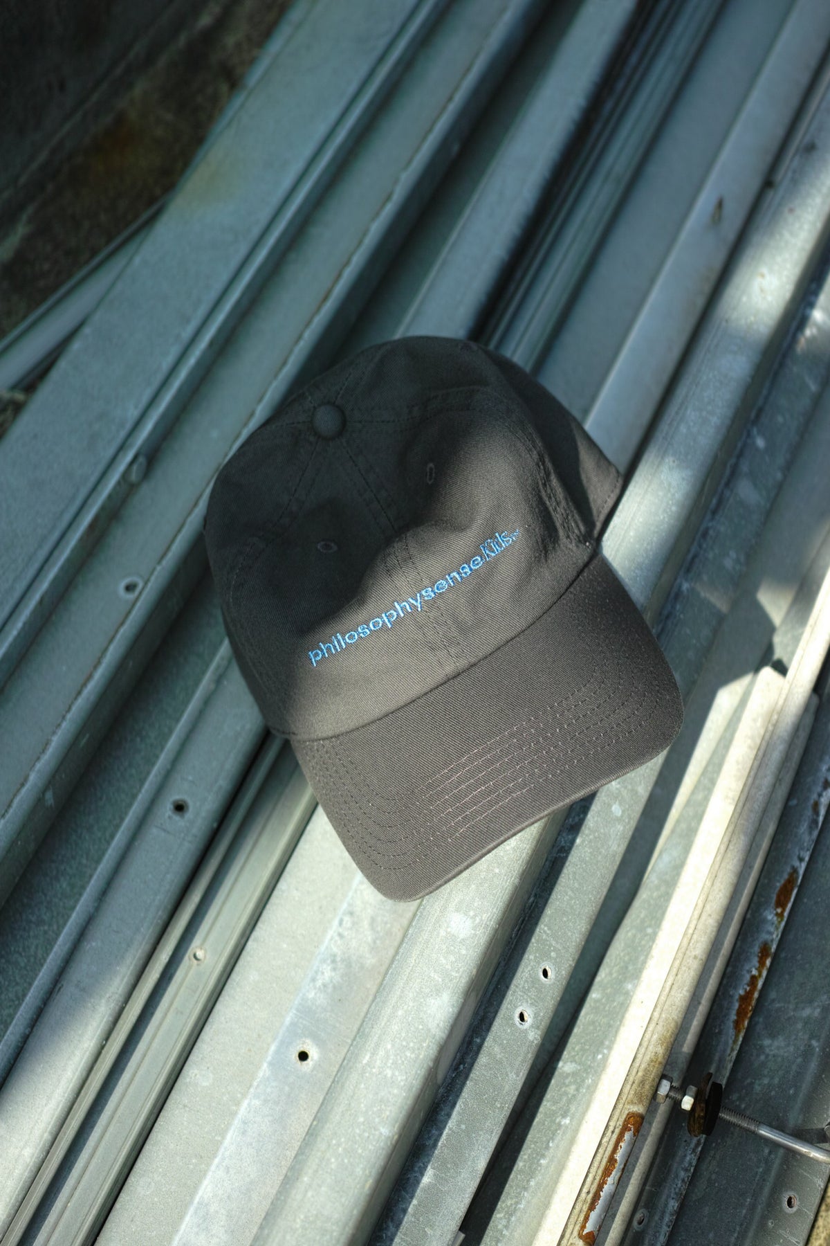 Emptiness Cap